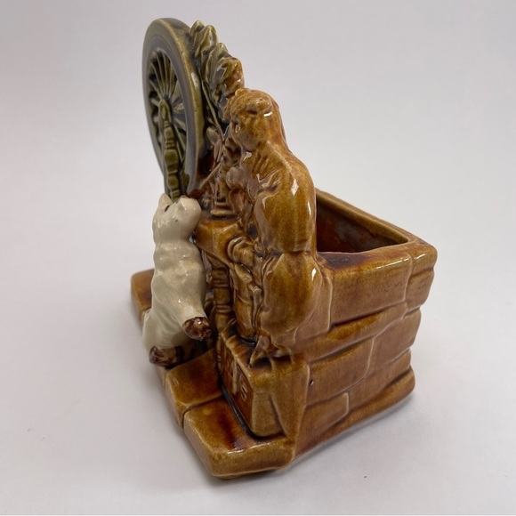 Vintage McCoy Pottery Planter - Picture 2 of 7